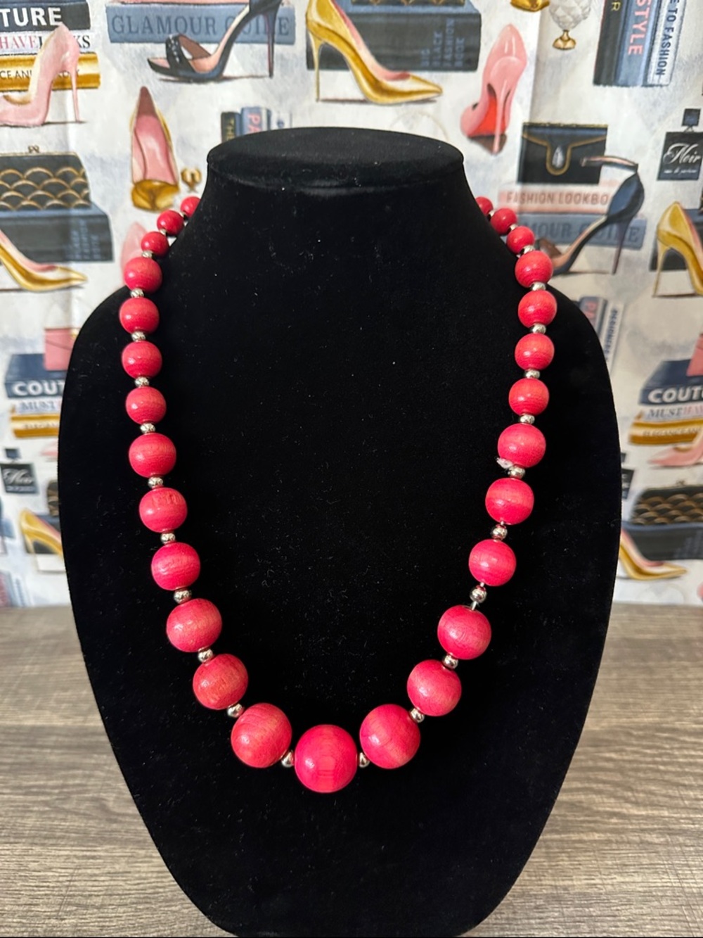 Red Beaded wood Statement Necklace - Unbranded